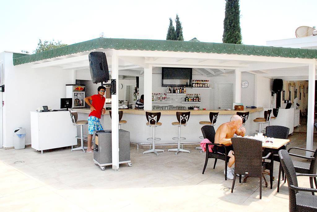 Costa Queen Suites Gümbet Zewnętrze zdjęcie